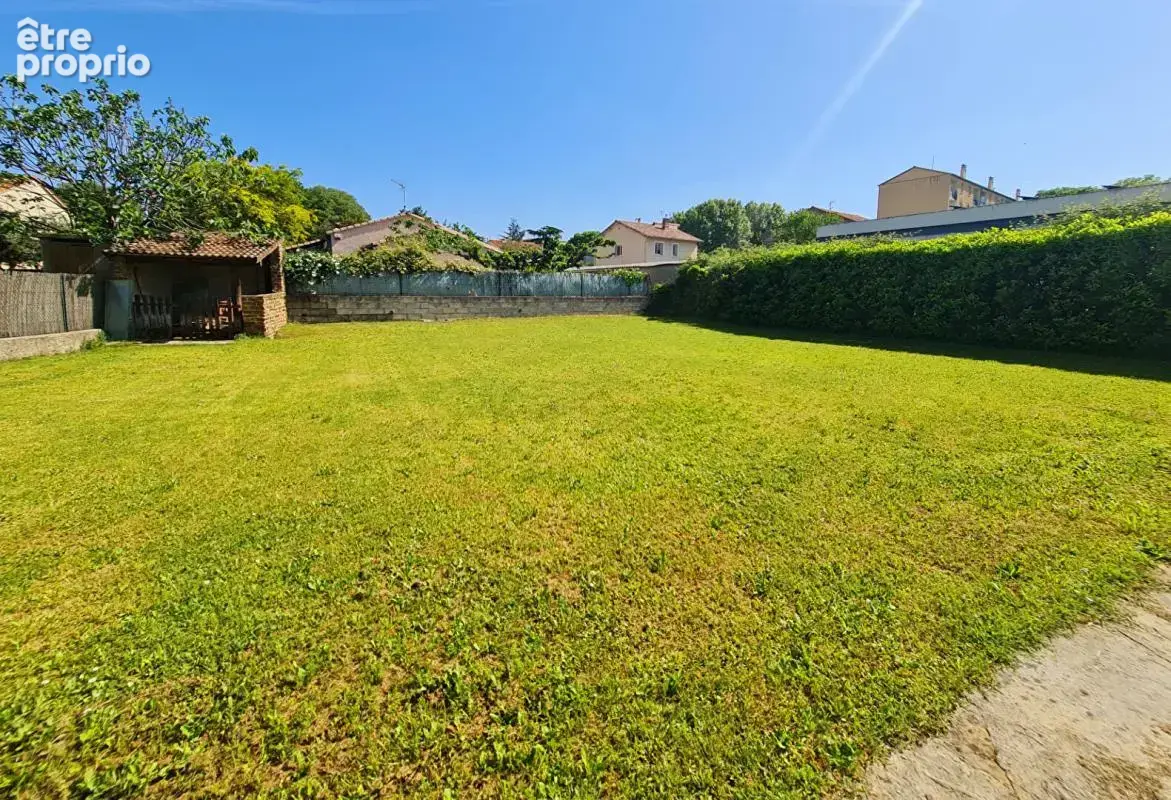 EXCLUSIVITE - Clavière, Maison proche commerces et écoles - 750 M² de terrain - photo 2