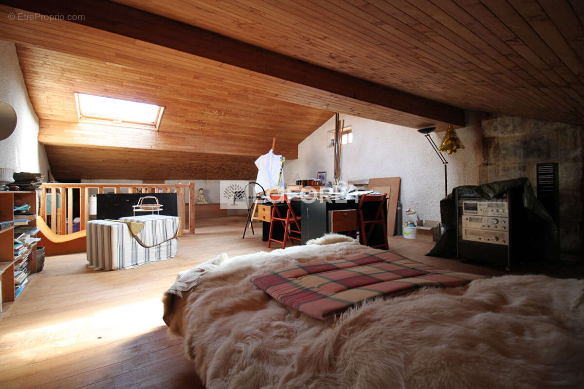 Maison à GOUT-ROSSIGNOL