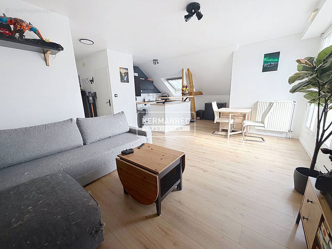 Appartement à LE RHEU