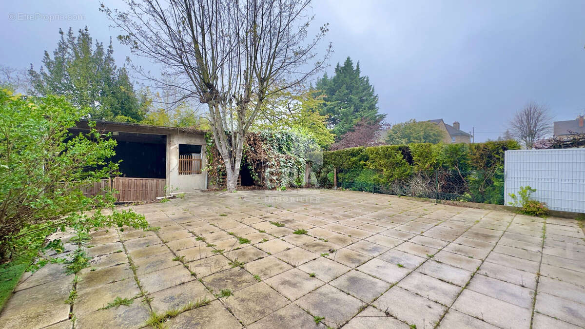 Maison à ATHIS-MONS