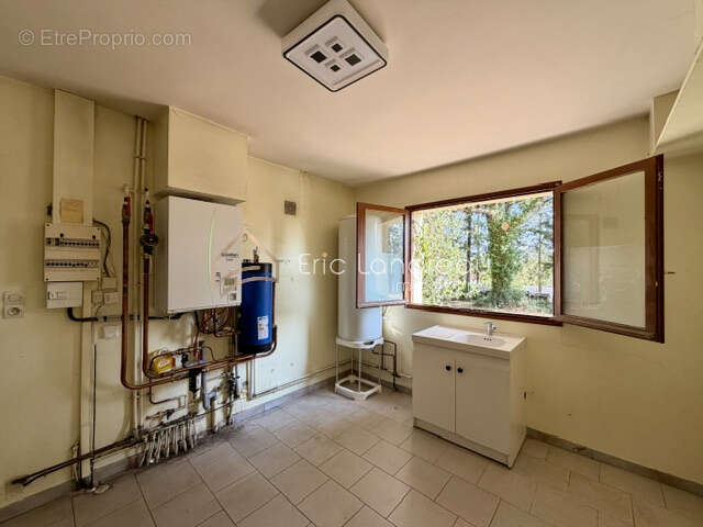 Maison 7 pièces - Terrain de 4186 m2 - photo 10