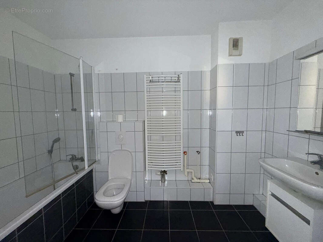 À vendre   F2 avec terrasse et garage   Hegenheim - photo 12