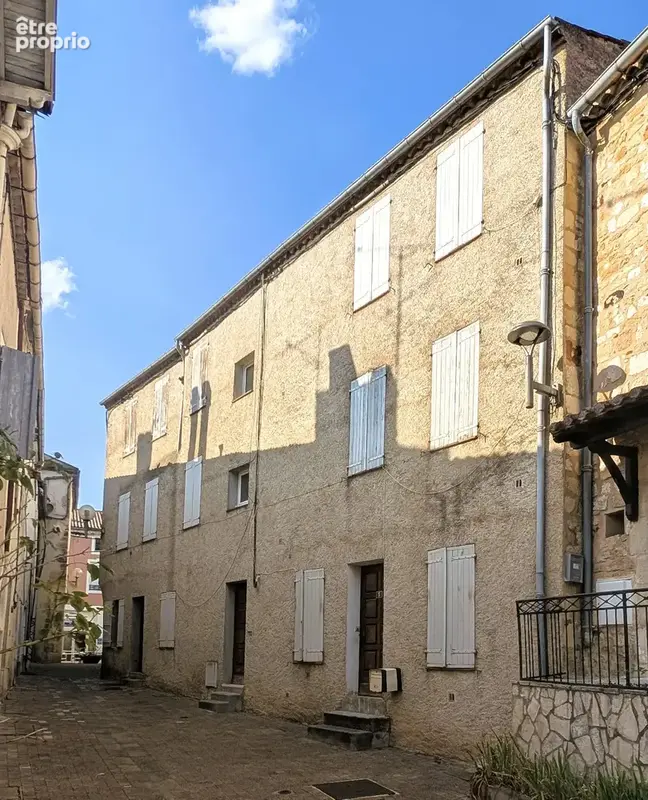 Appartement à FUMEL