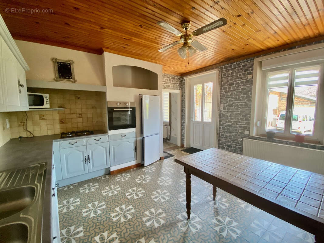 Maison à FELLERIES