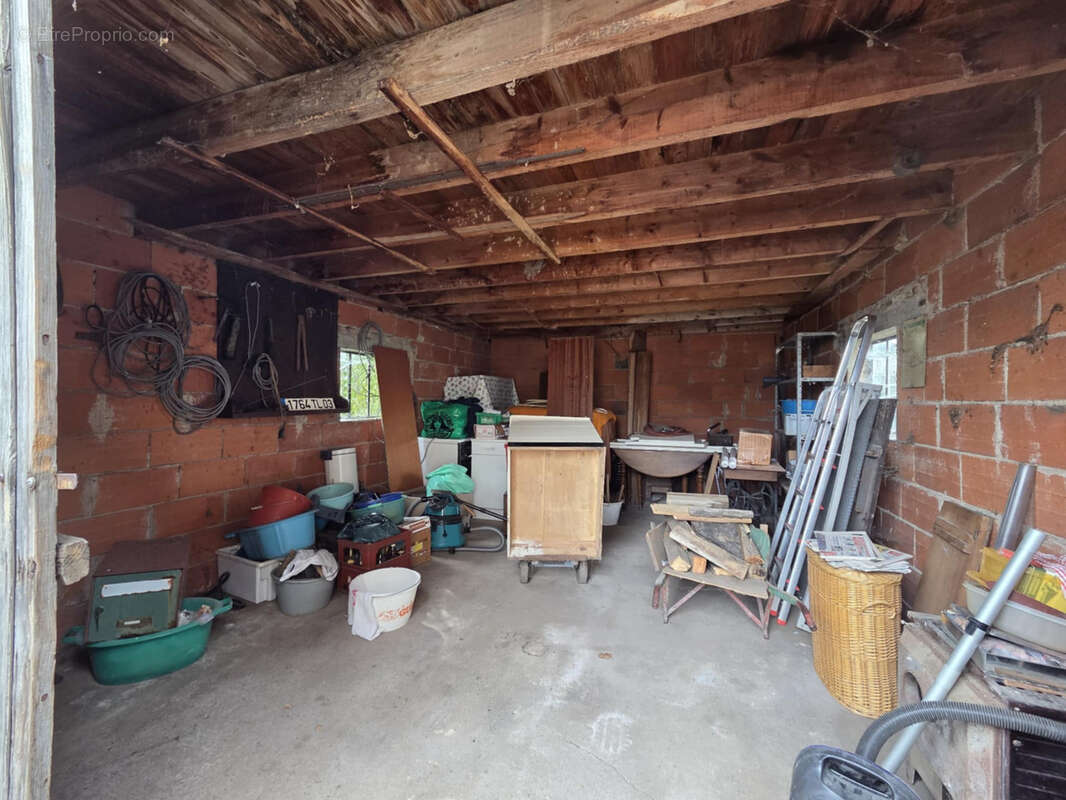 Maison à SAINT-PIERRE-LAVAL