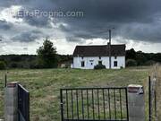 Maison à SAINT-HILAIRE-LA-TREILLE