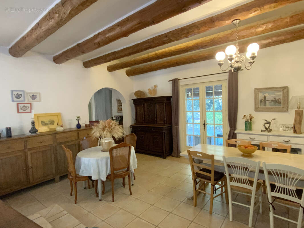 Maison à UZES