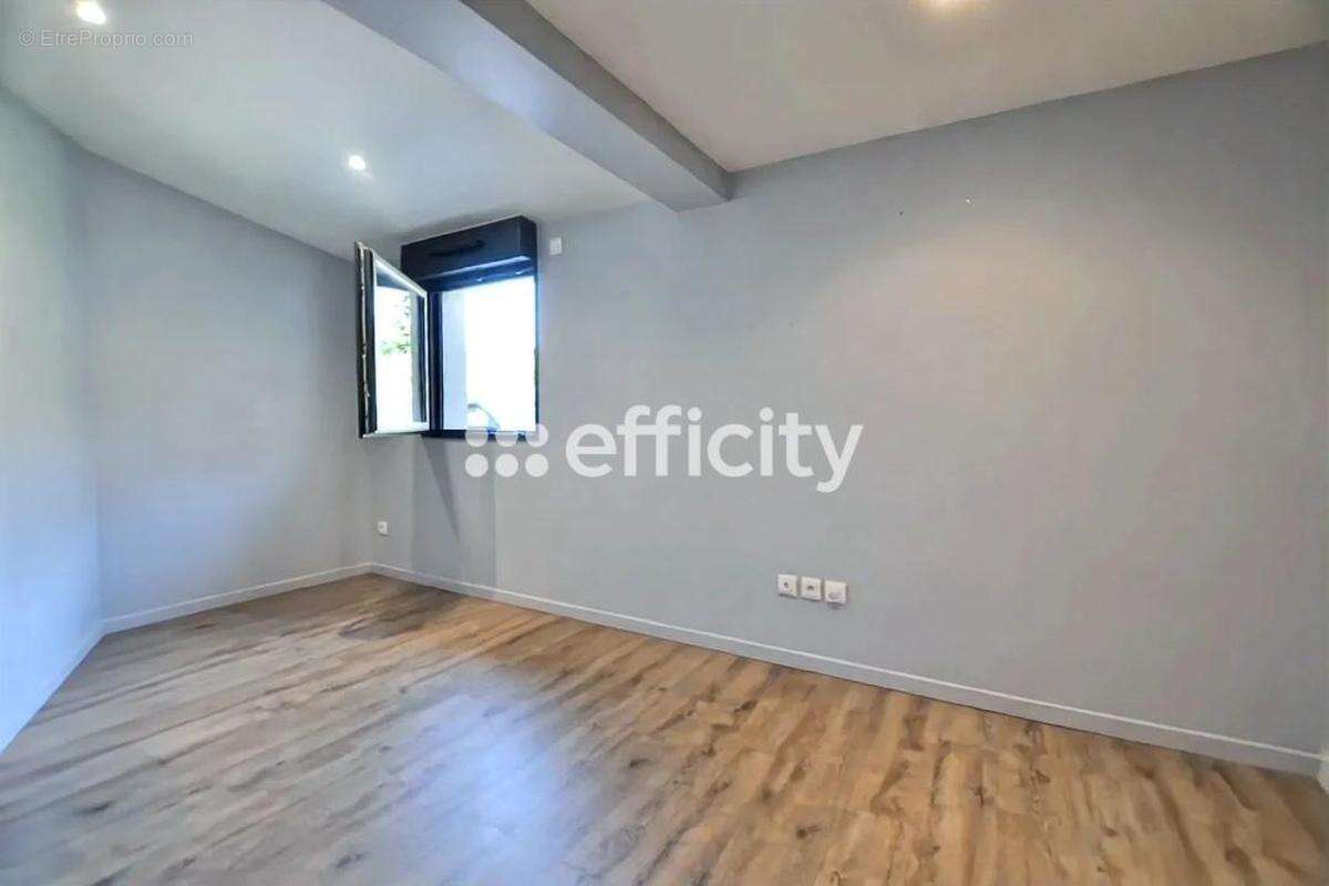 Maison 120 m² à Communay  - photo 14