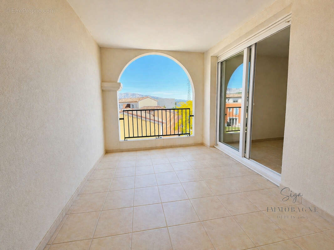 Appartement à ROUSSET