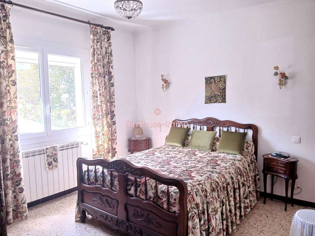 Maison 159 m² à La Garde  - photo 7