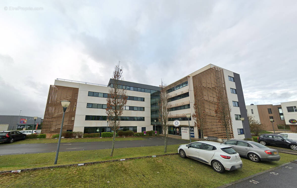 Commerce à GUIPAVAS