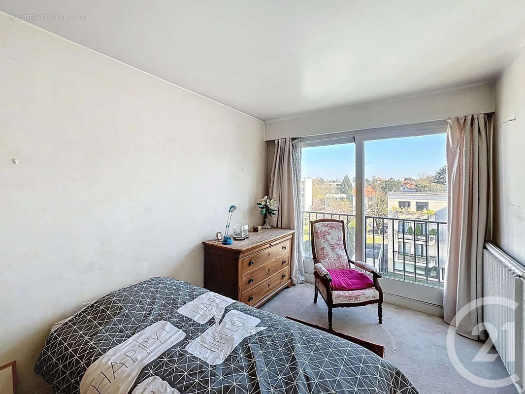 Appartement à GARCHES