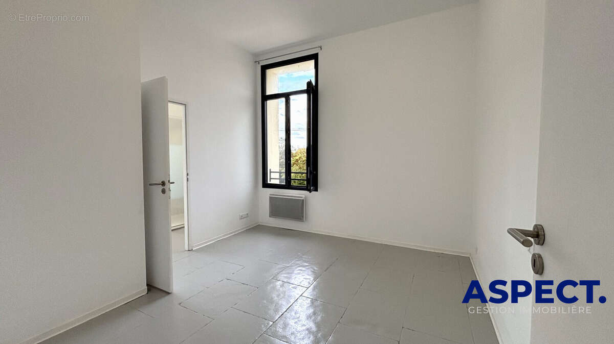 Appartement à LUNEL