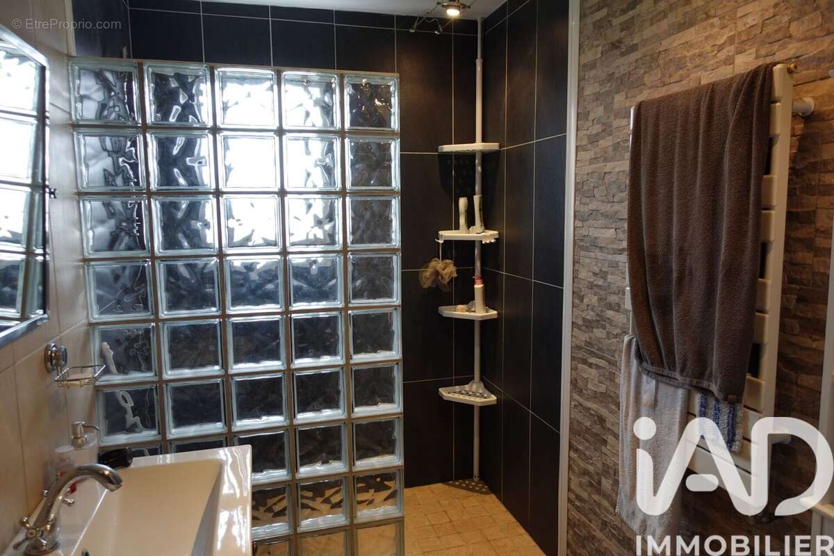 Photo 9 - Maison à DARVAULT