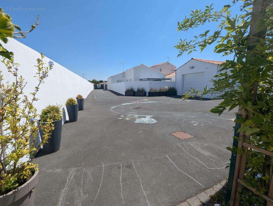 CHALLANS, Maison, 109 m2, 4 chambres, piscine - photo 16