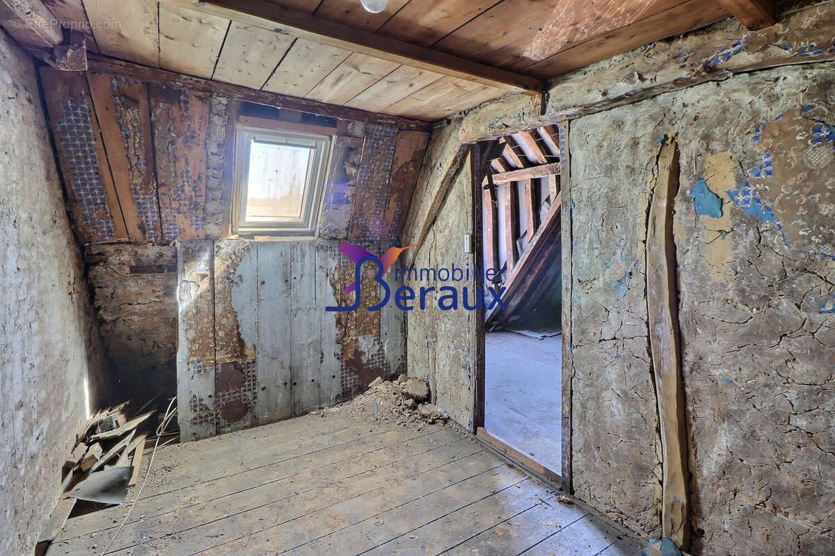 Appartement à CLERES