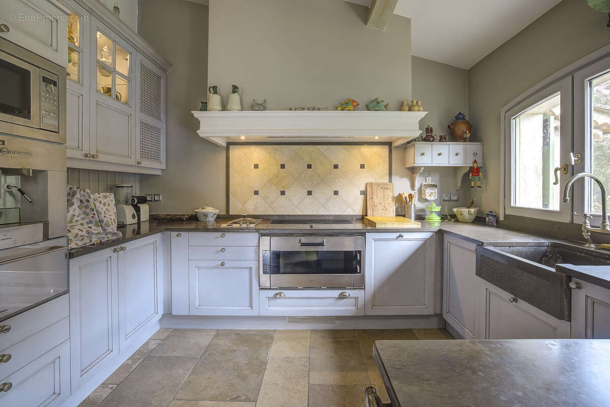 Maison à LA COLLE-SUR-LOUP