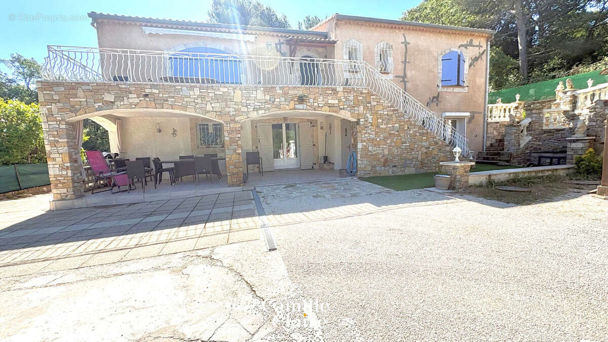 Maison à SAINT-SAVOURNIN