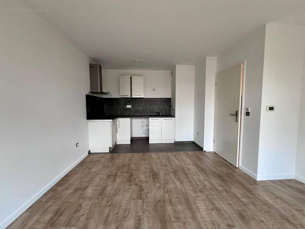 Appartement à BEZANNES