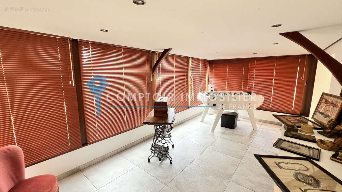 Maison individuelle avec piscine chauffée - photo 14