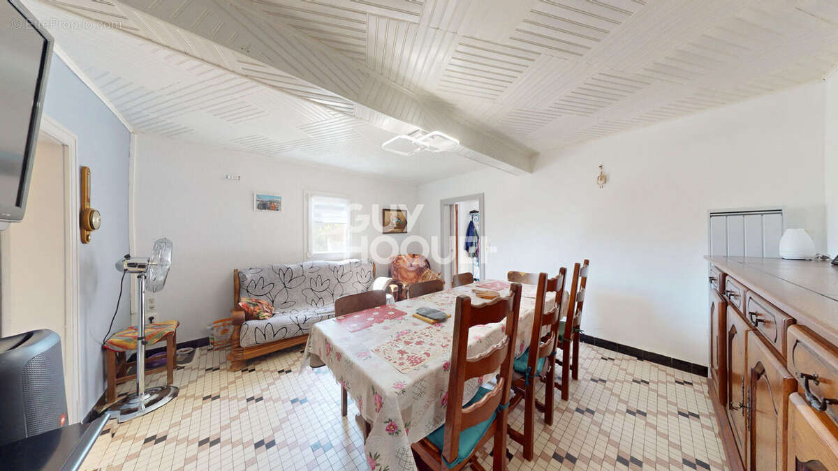Maison à HAGETMAU