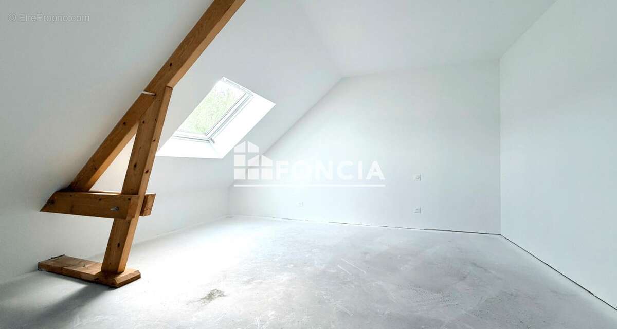 Maison neuve dans un lotissement à mettre à votre goût de 165.78m², 8 pièces, 6 chambres à La Flèche - photo 11
