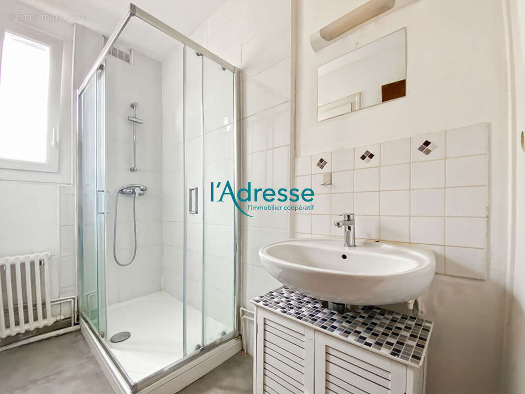 Appartement à LES MUREAUX