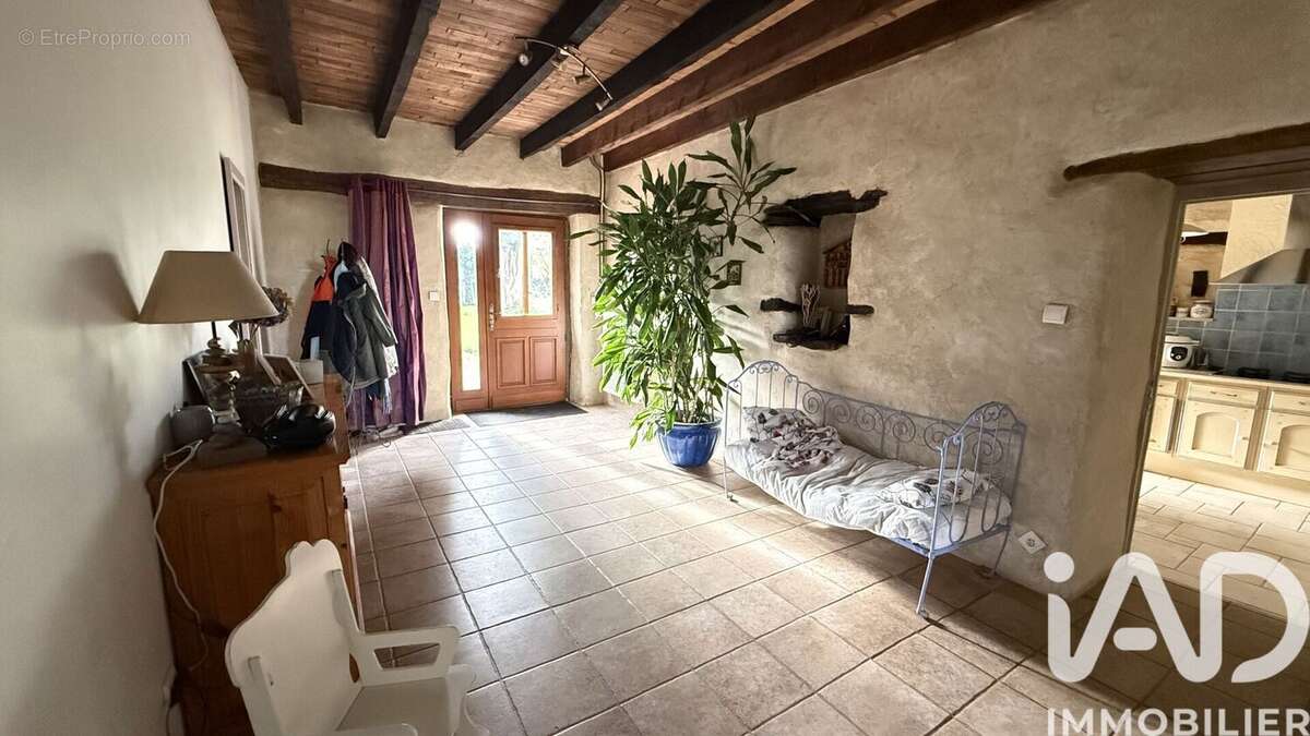 Photo 3 - Maison à SAINT-MEEN-LE-GRAND