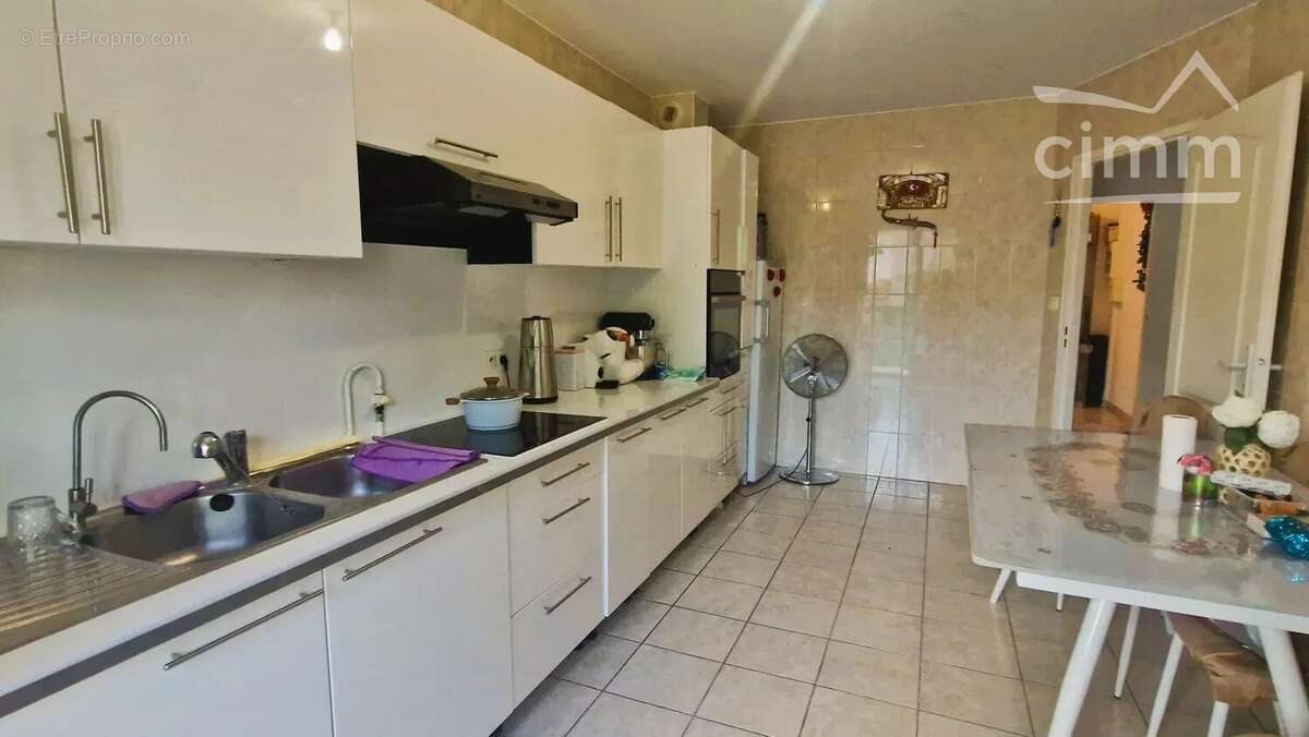 Appartement à LA TOUR-DU-PIN