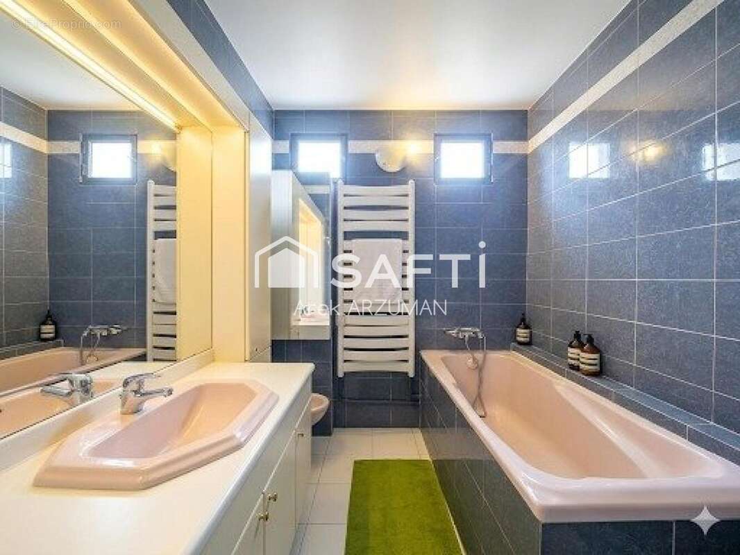 Photo 8 - Appartement à CHEVILLY-LARUE