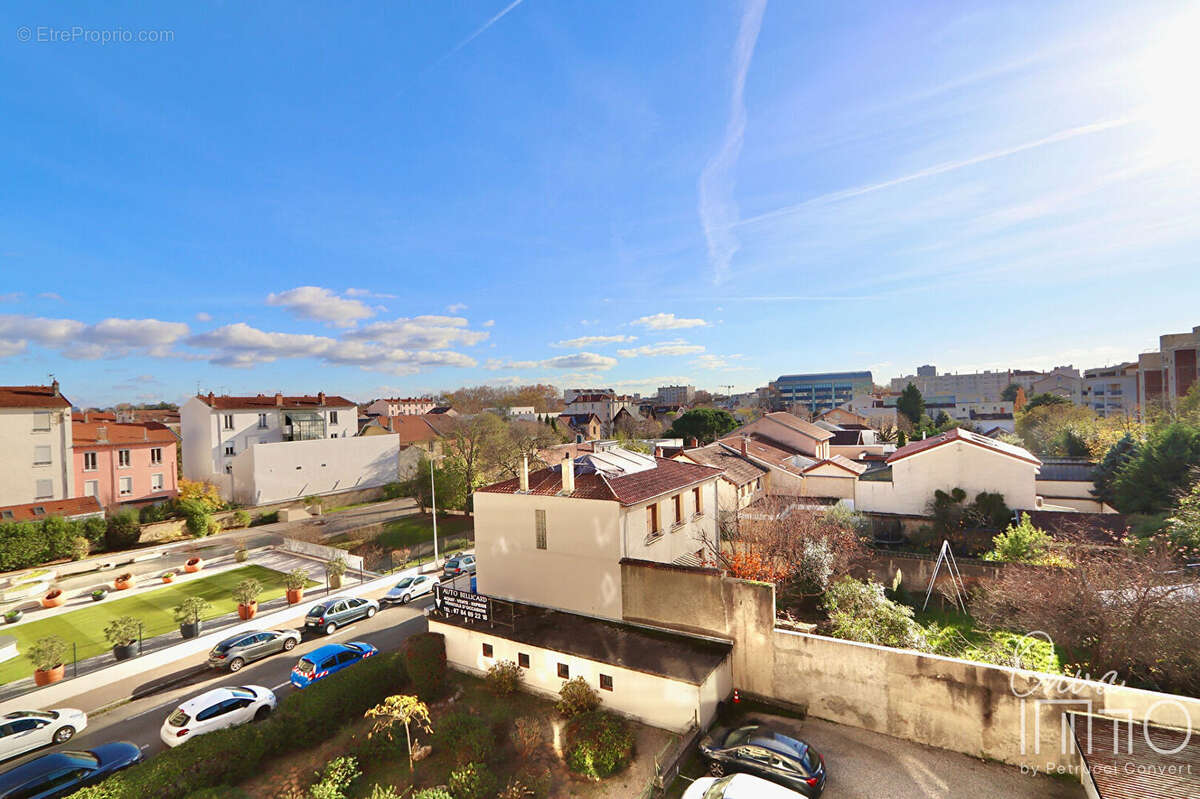 Appartement à LYON-3E