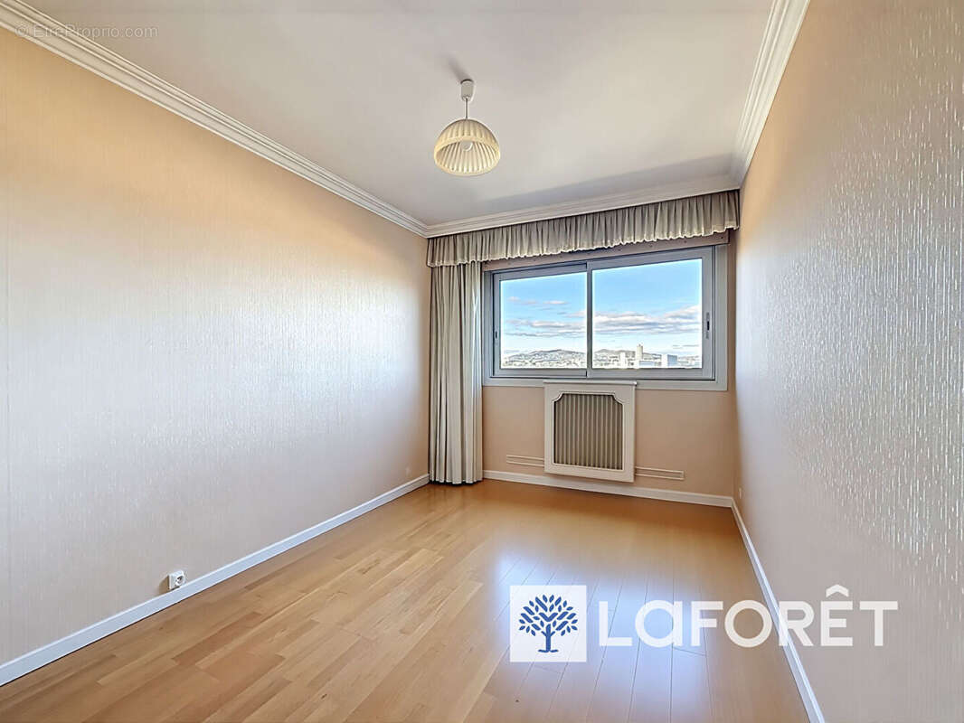 Appartement à LYON-9E