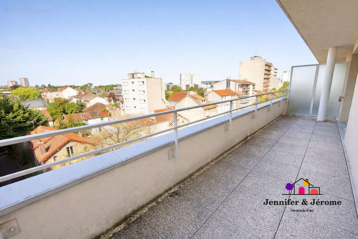 Appartement à ENGHIEN-LES-BAINS
