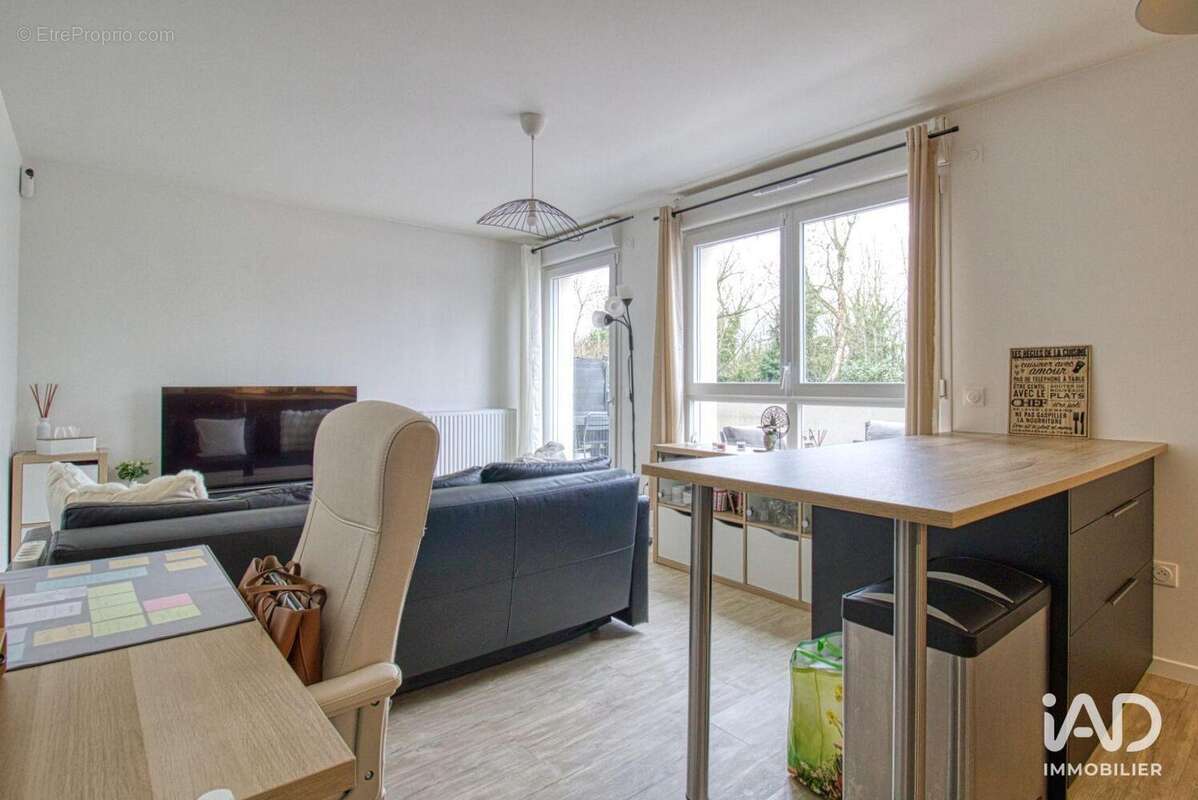 Photo 4 - Appartement à SAINT-THIBAULT-DES-VIGNES