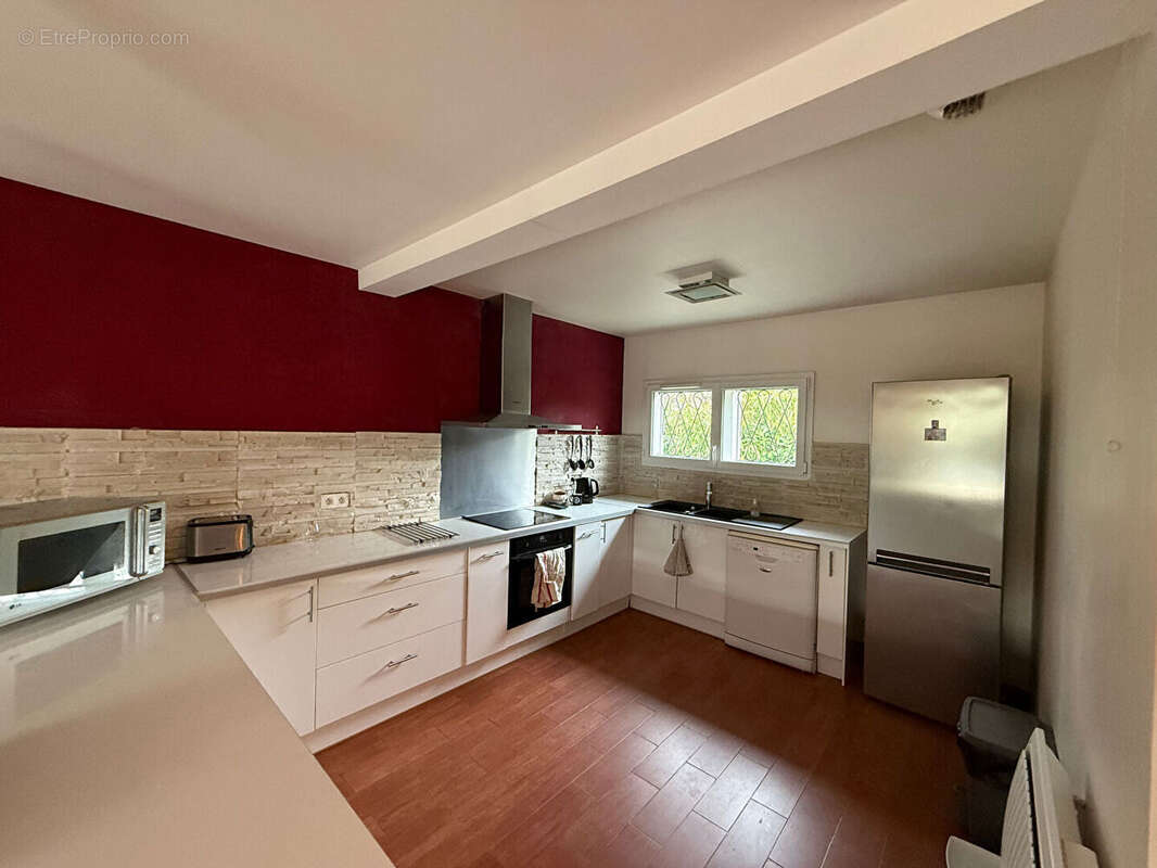 Maison à SARTROUVILLE