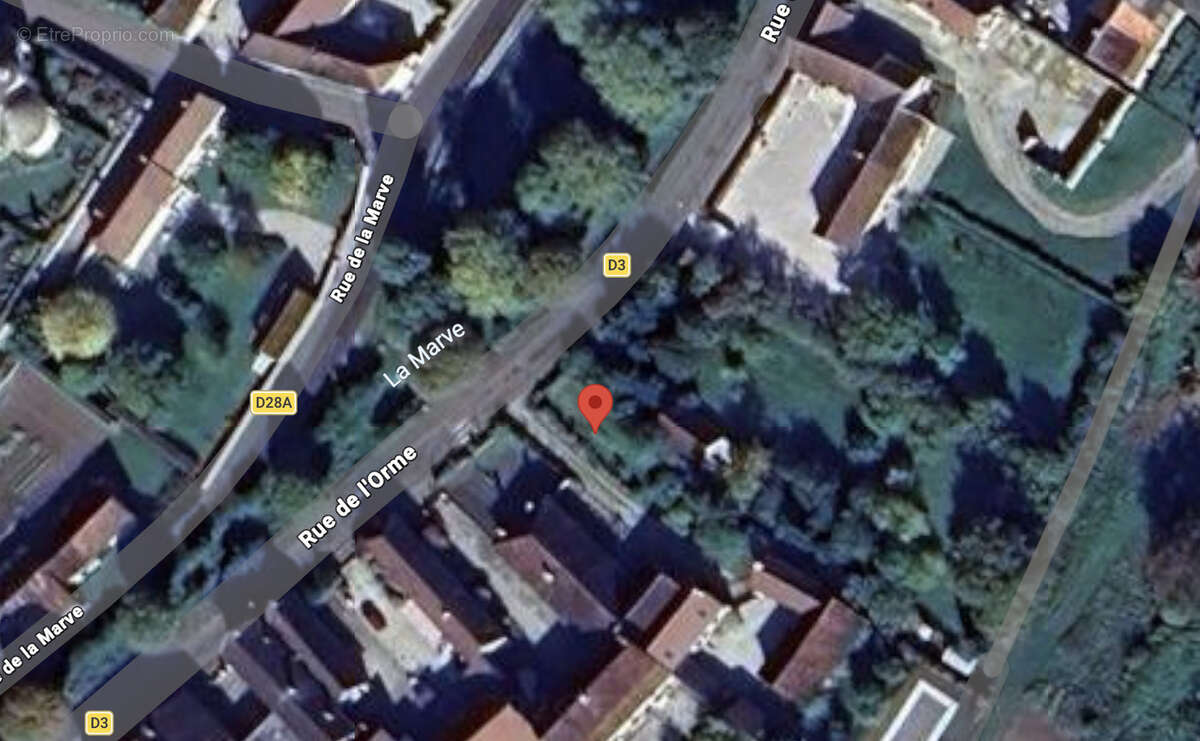 Terrain à PARGUES