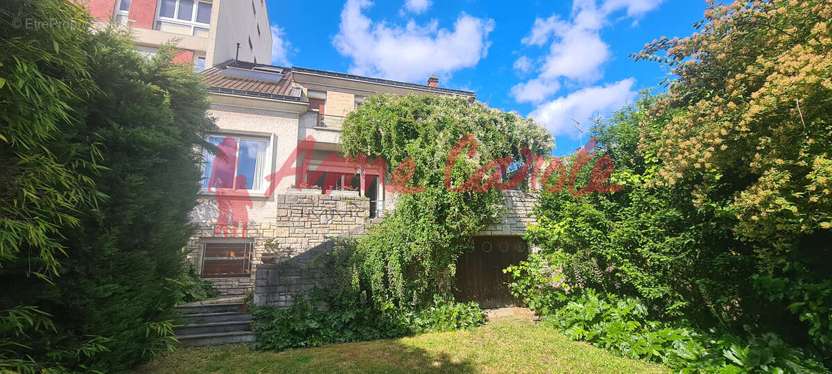Maison à MONTREUIL