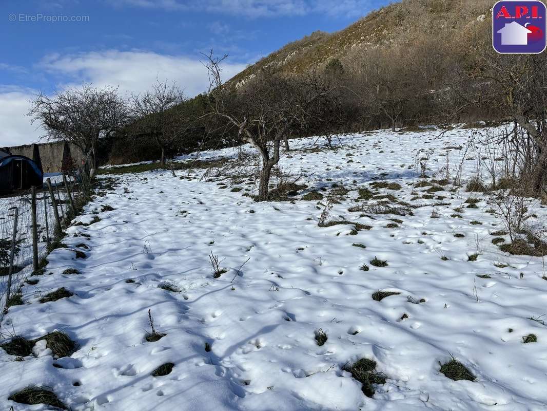 Terrain à ROQUEFEUIL