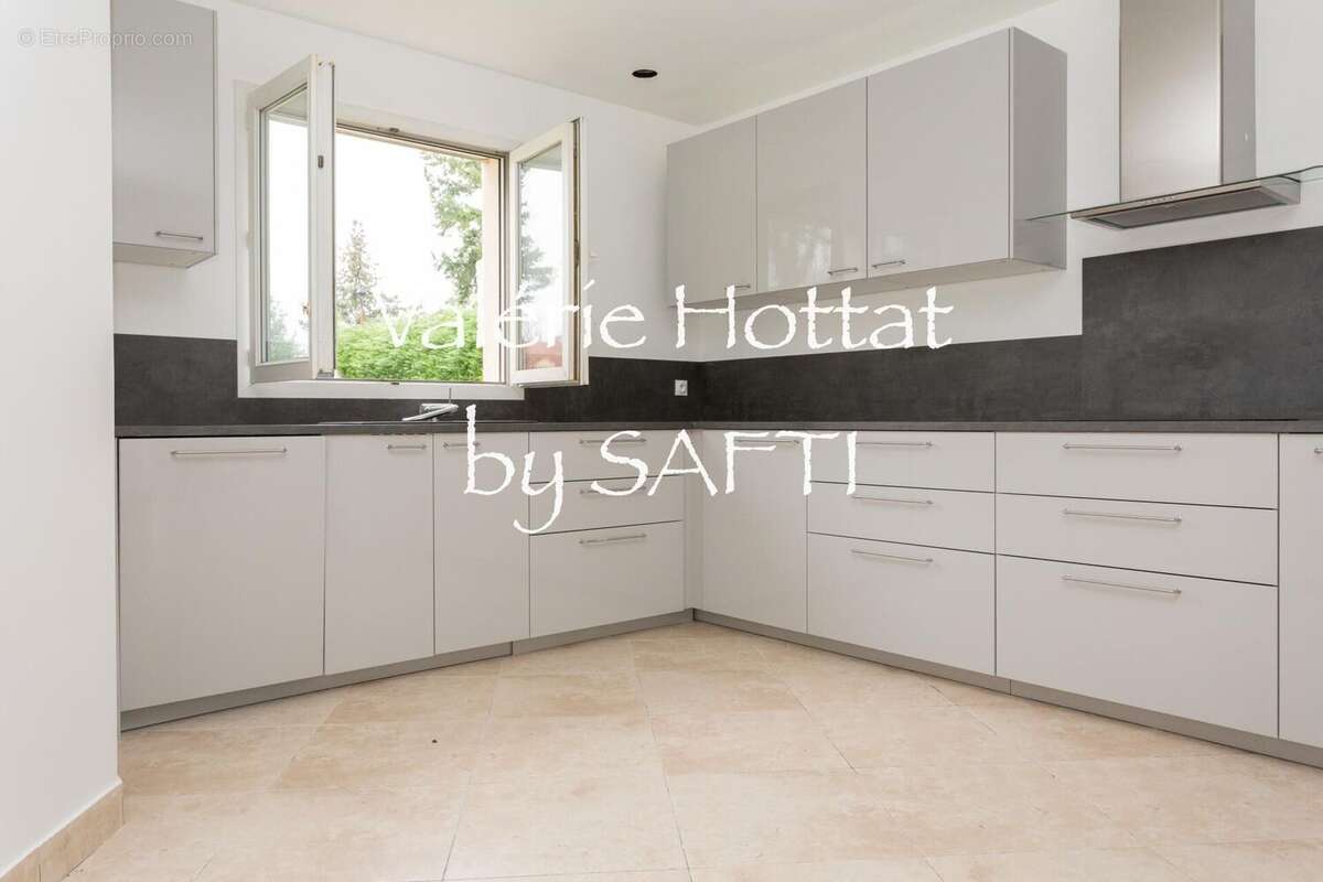 Photo 5 - Maison à FEUCHEROLLES