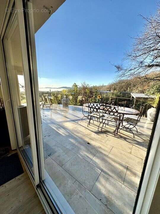 Rochefort du Gard, Somptueuse Villa avec vue  185m², terrain - photo 10