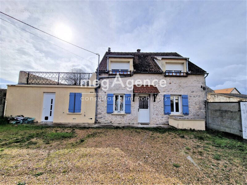 Maison à SAINVILLE