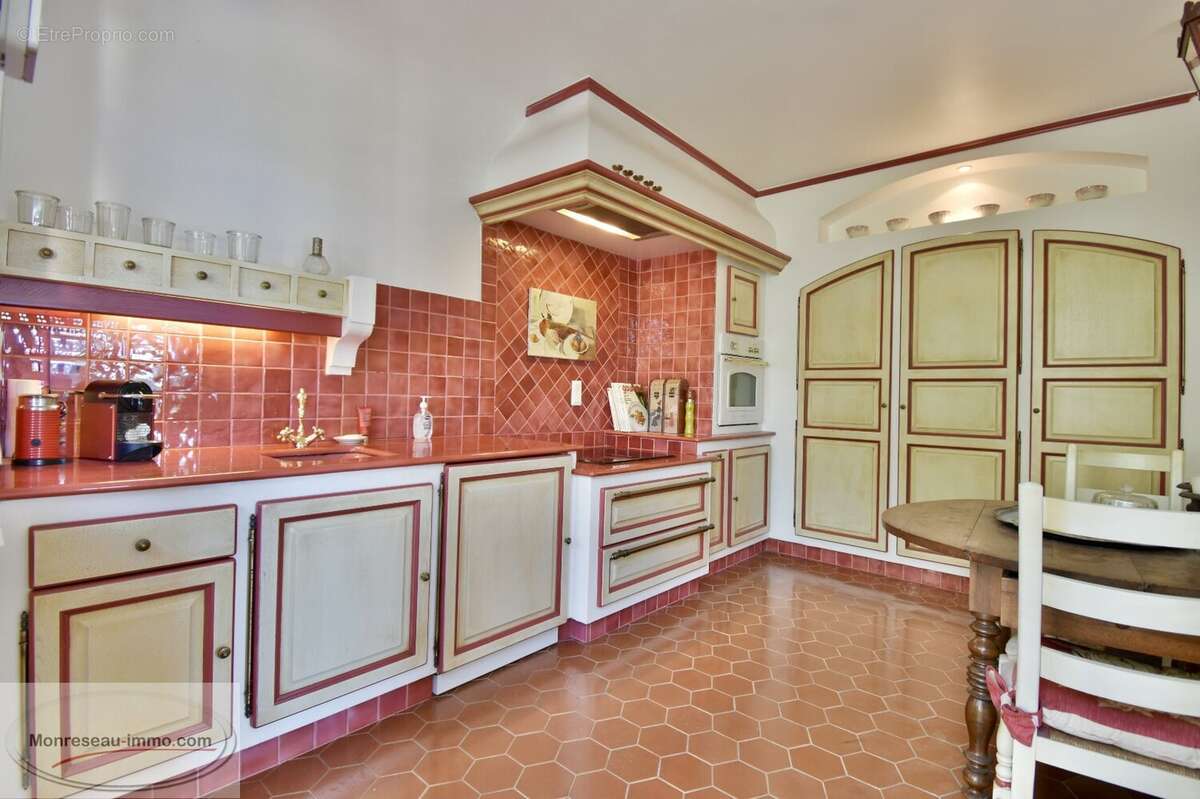 Grasse  Magnifique propriété - photo 8