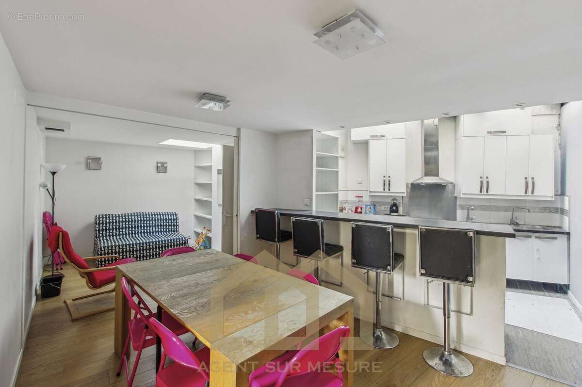 Maison à PARIS-19E