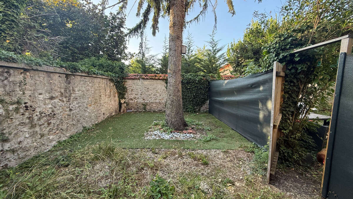 Appartement à CORBEIL-ESSONNES