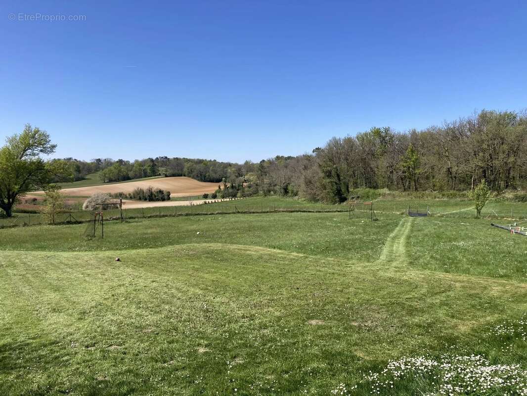 Maison à SAINT-PRIVAT-DES-PRES