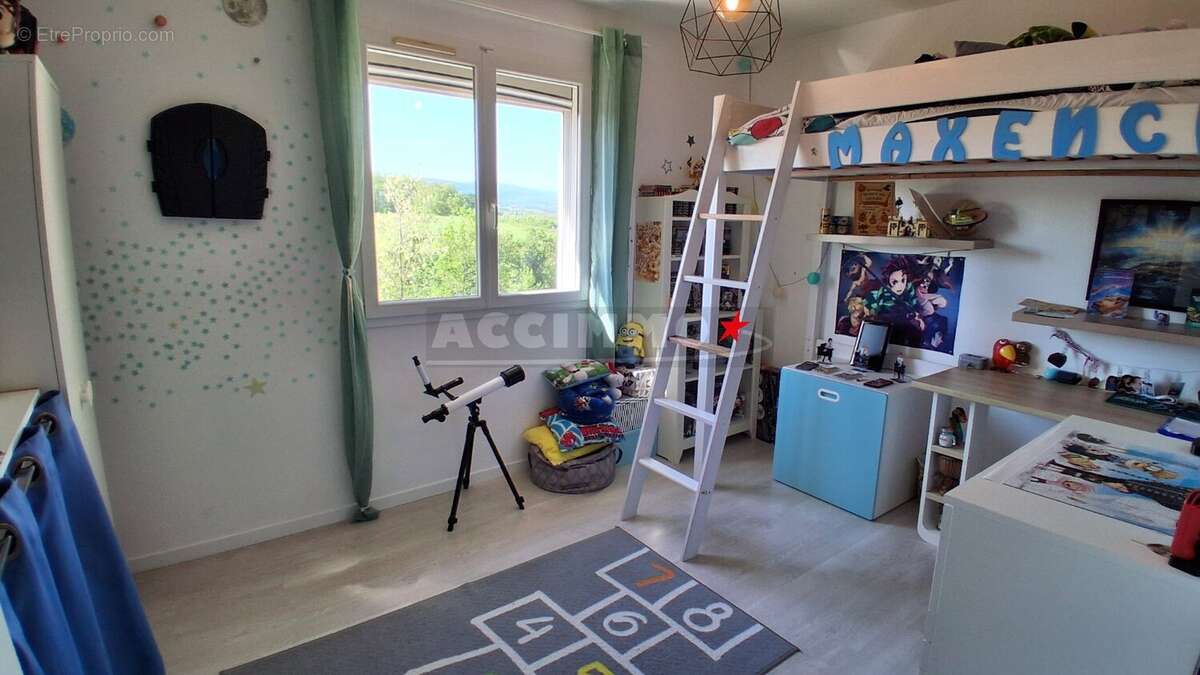 Maison à LABRUGUIERE