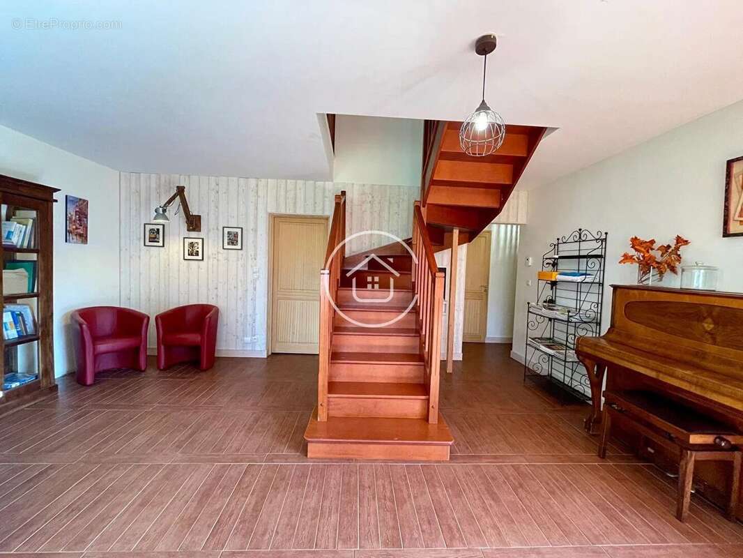 Maison à VINEUIL