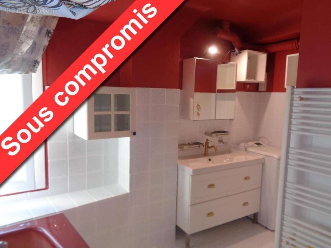   - Appartement à DRAGUIGNAN