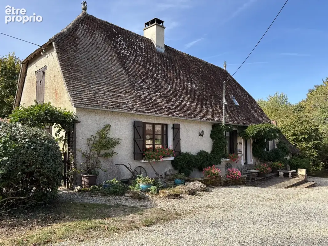 Maison à MEUZAC