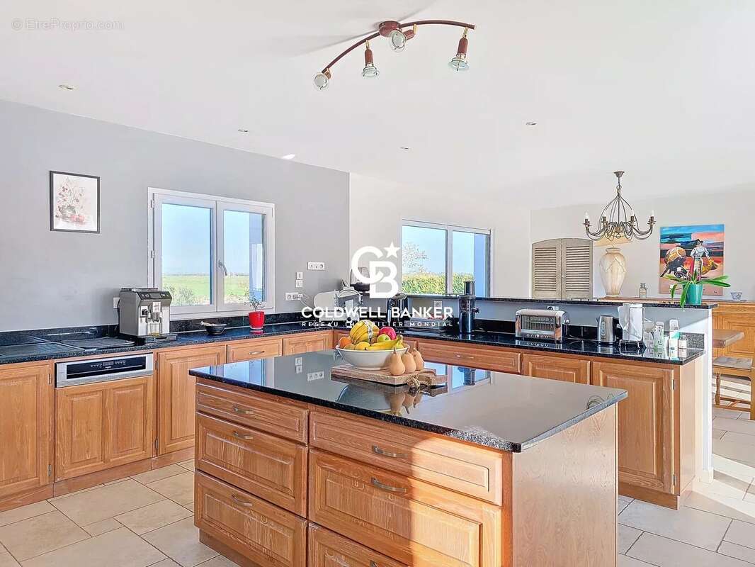 Belle Maison avec terrain et grande dépendance 180 m² aménageable de - photo 5